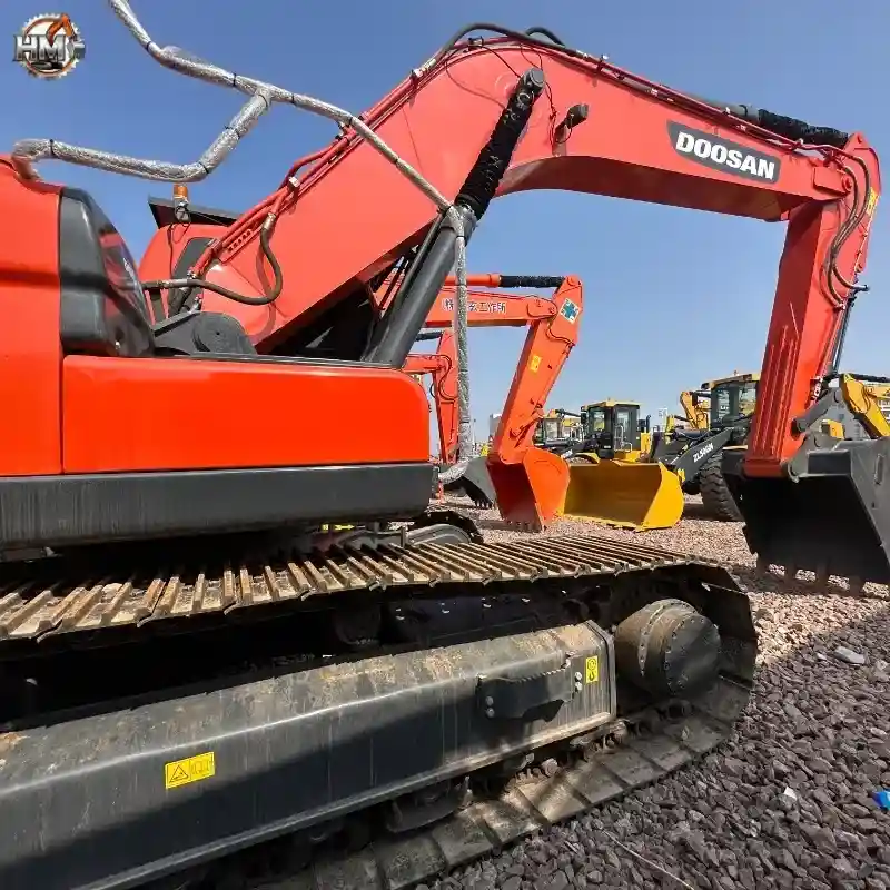 Competitive Price Used Doosan DX340Lc-9C Crawler Excavator High Cost Performance Solution