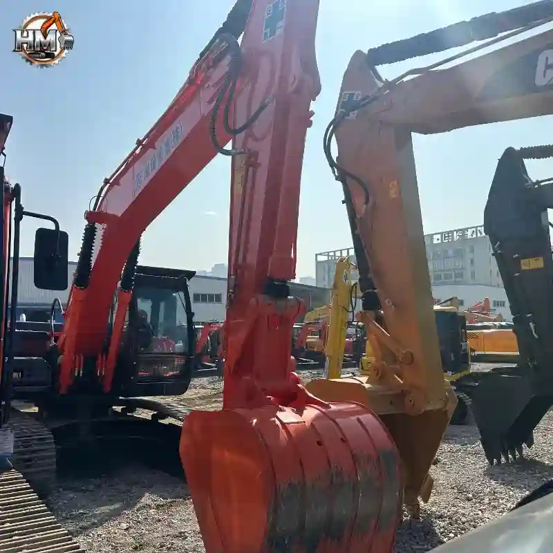 High Cost Performance Used Hitachi ZX200 Medium Hydraulic Construction Machine Low Price Supplier (9)