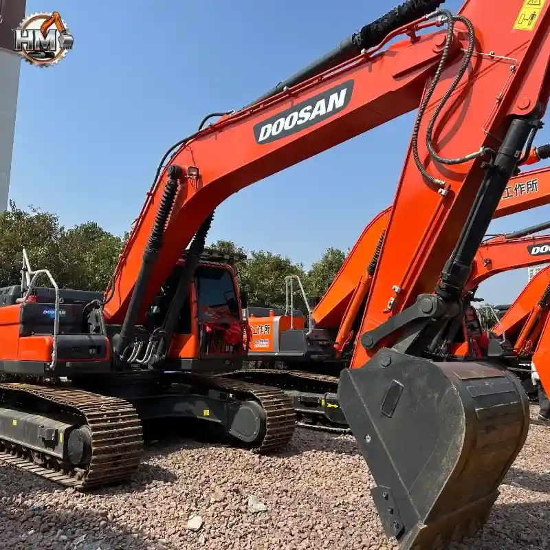 Low Price 90% New Used Doosan DX340LC-9C Excavator Engineering Equipment Supplier