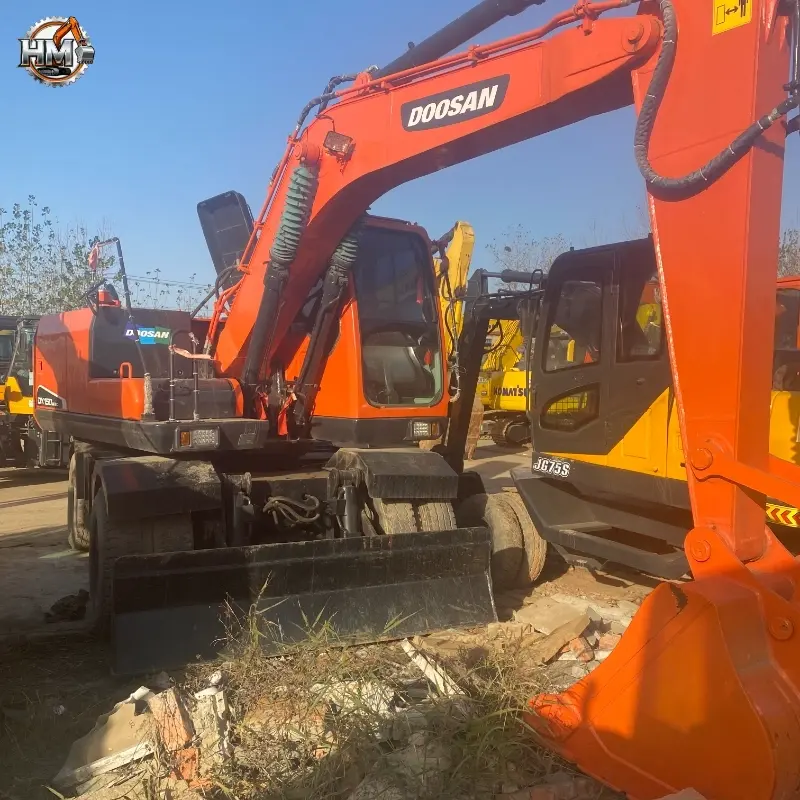 Low Price Used Doosan DX150W-9C Wheeled Excavator (1)