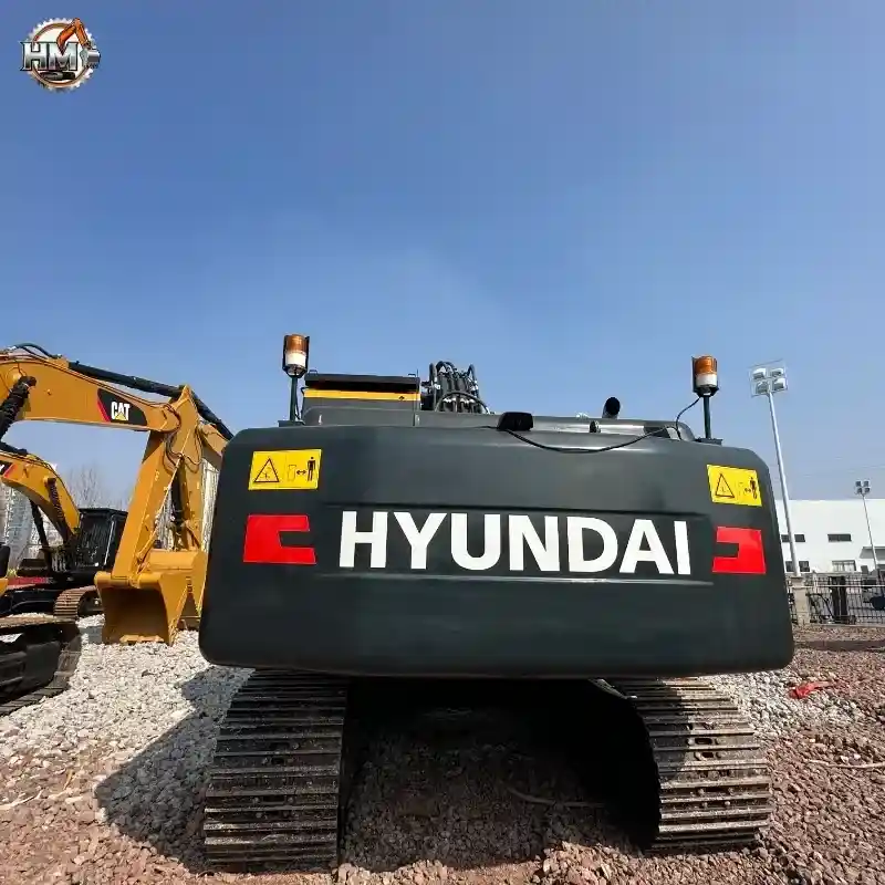 Powerful Used Hyundai HX220S Large Hydraulic Excavator Construction Equipment China Supplier