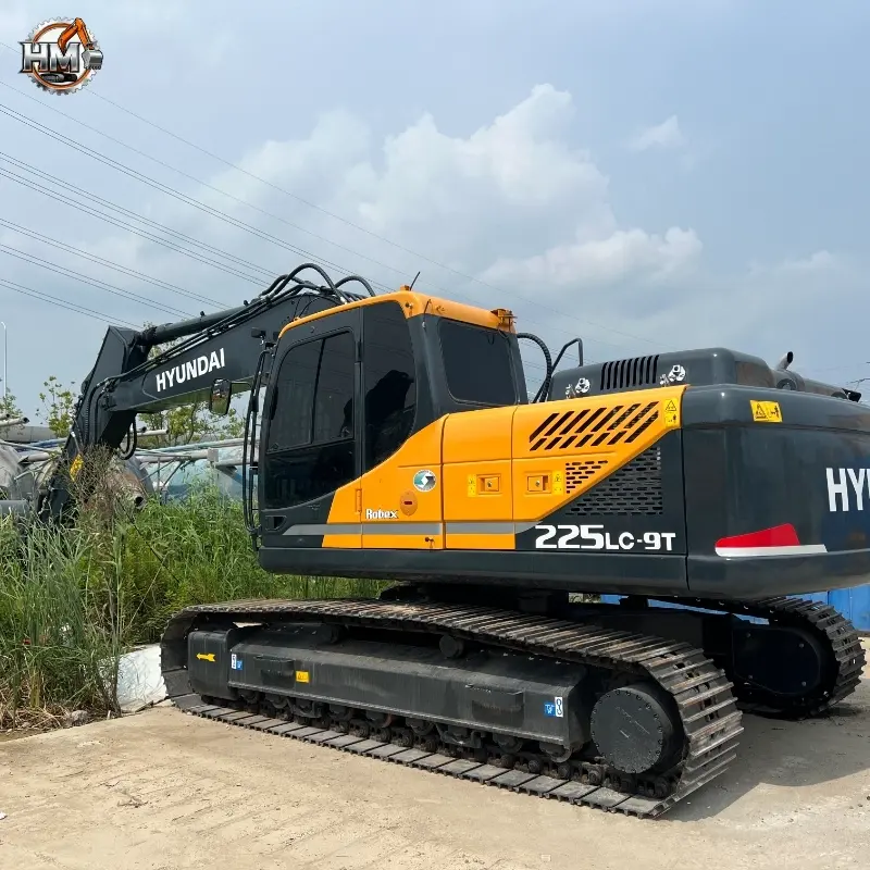 Well-maintained 90% New Used Hyundai 225LC-9T Crawler Excavator Equipment For Sale