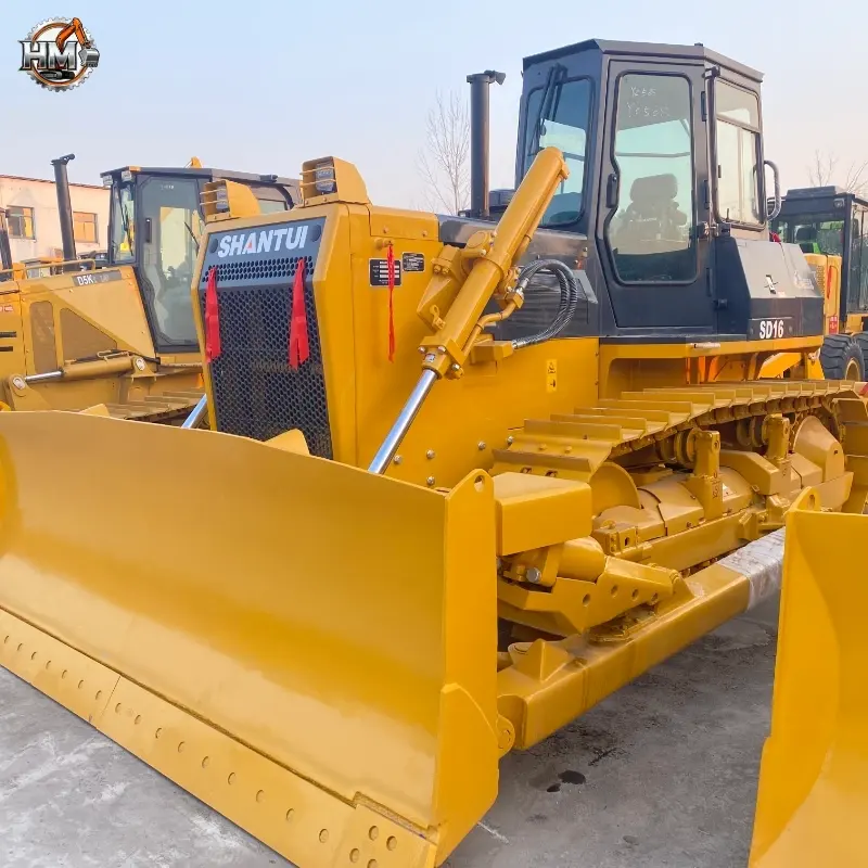 Well-maintained 90% New Used Shantui SD16 Bulldozer Equipment For Sale (4)